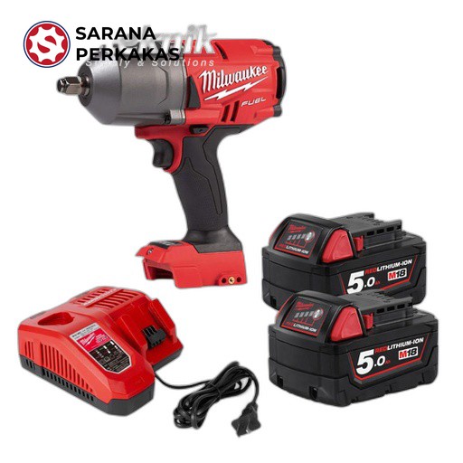 MILWAUKEE FUEL 1/2 INCH HIGH TORQUE IMPACT WRENCH SET BATTERY AND CHARGER